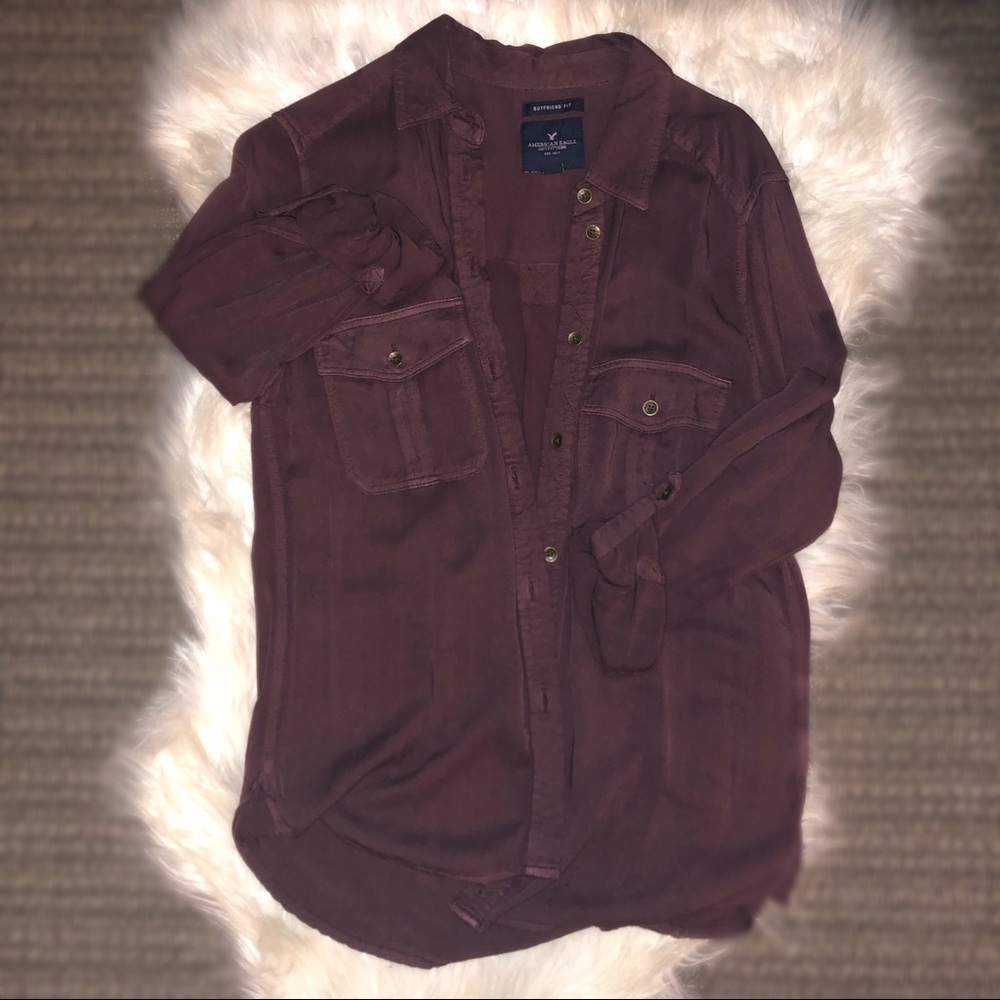 🚨NWOT🚨 American Eagle Boyfriend Fit Button Down
